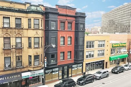 Greenstone-Partners-2835-North-Clark-Street